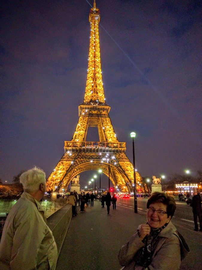 ParentsParis_Eiffel Tower lights