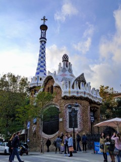 barcelona-weekend-park-guell-entry